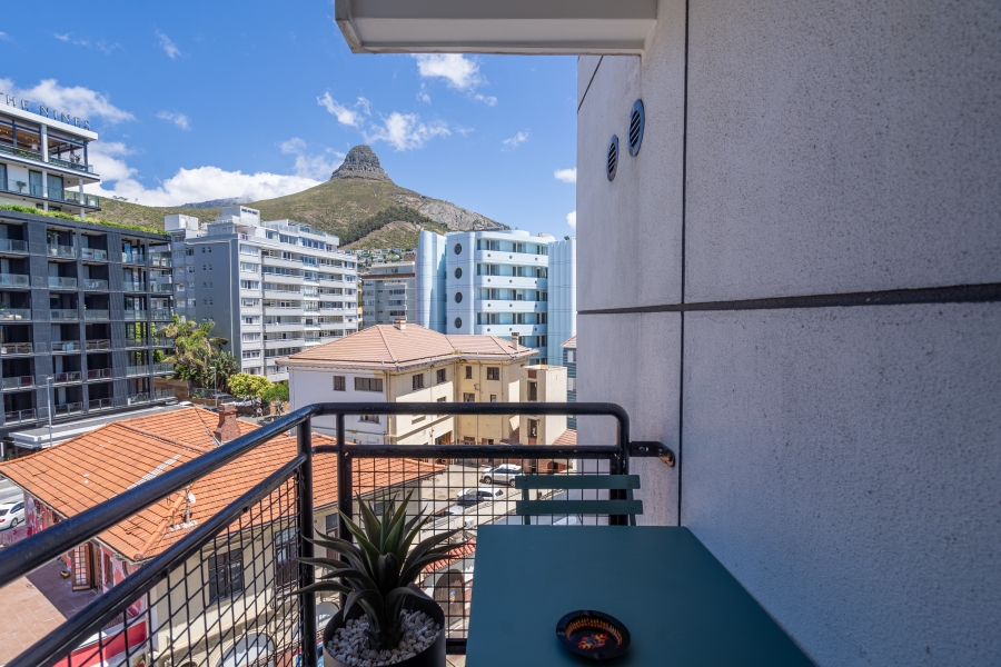 0 Bedroom Property for Sale in Sea Point Western Cape